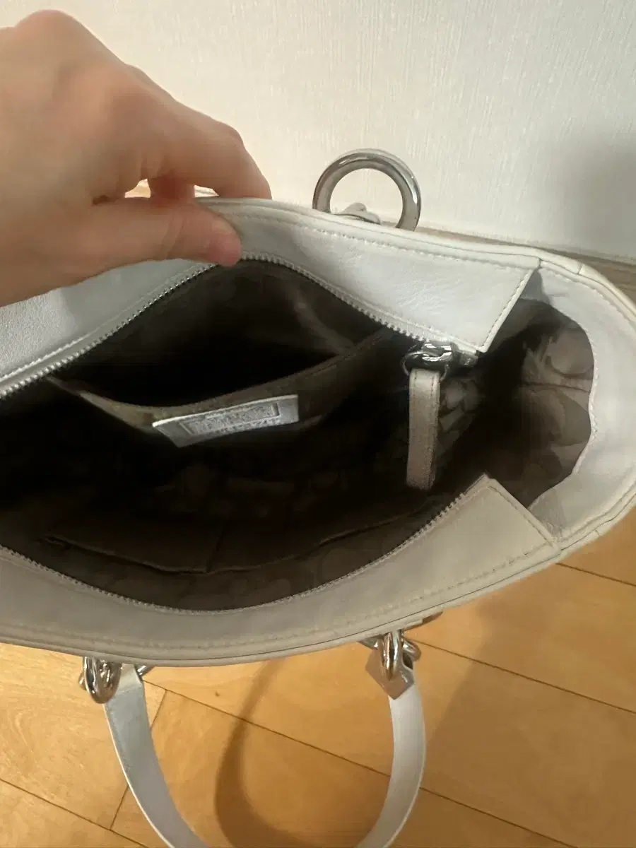 thumbnail-8
